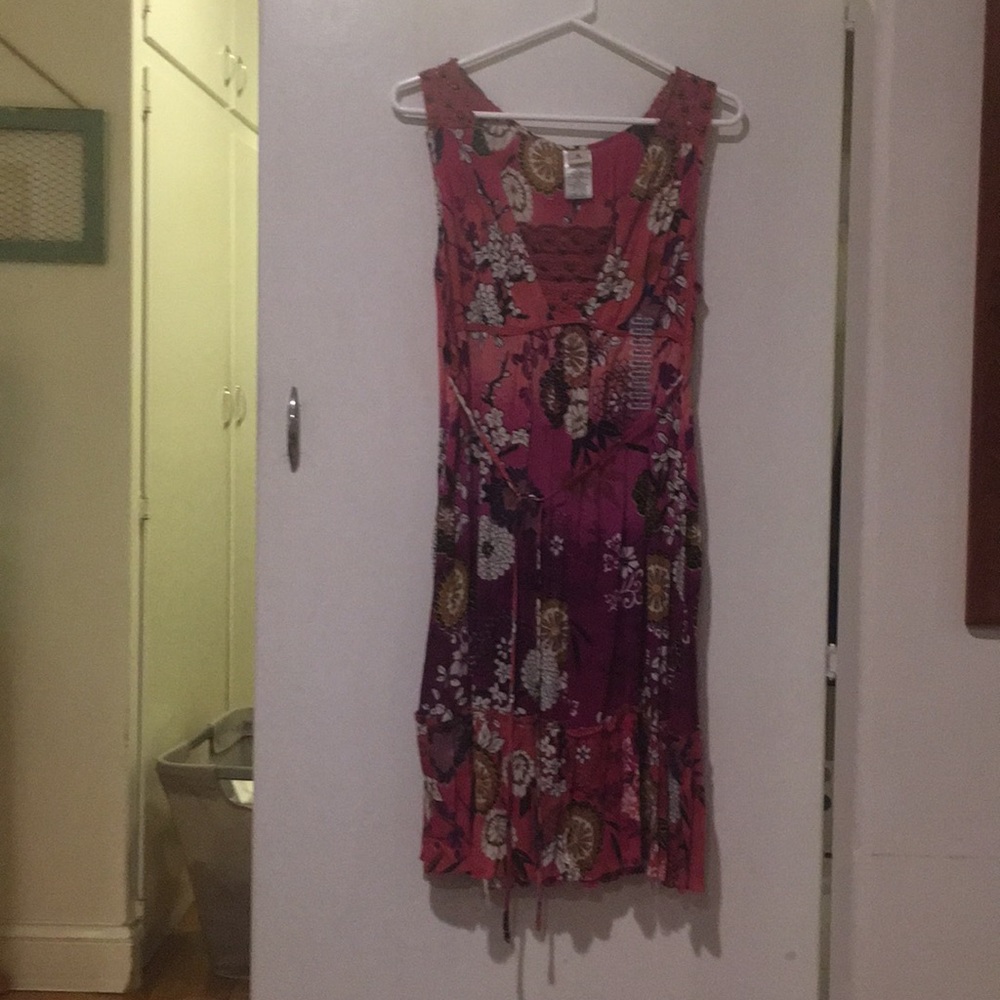 Pink flowery summer dress (Brand new)